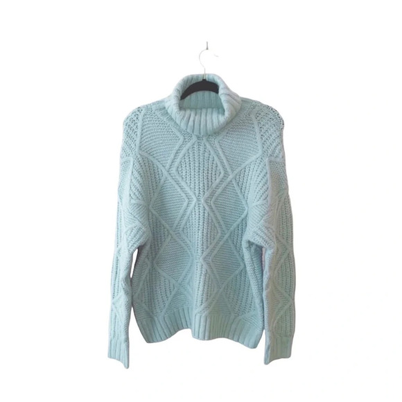 Caslon Sweaters - Caslon NWT Light Blue Chunky Cable Knit Turtleneck Sweater Medium Women’s